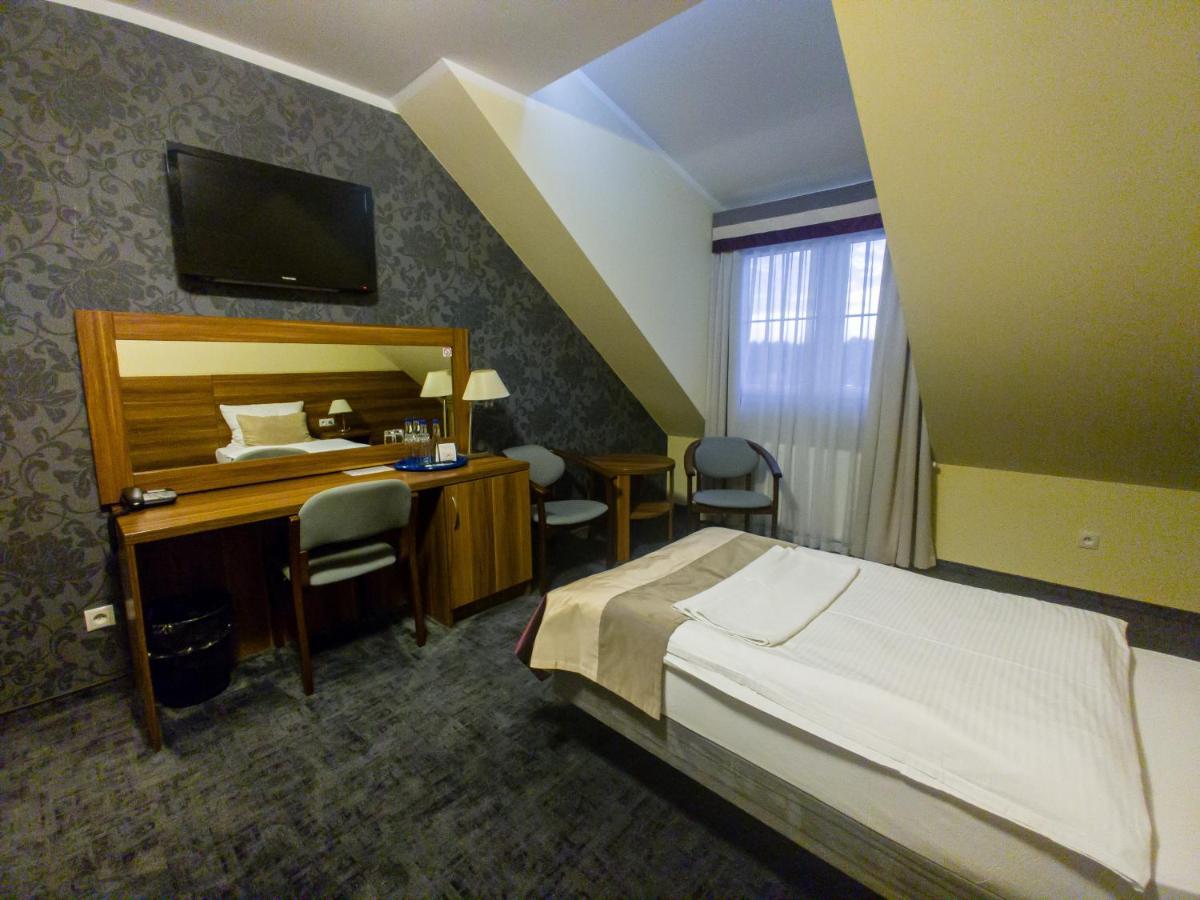 Zajazd U Dziadka Opole Dış mekan fotoğraf