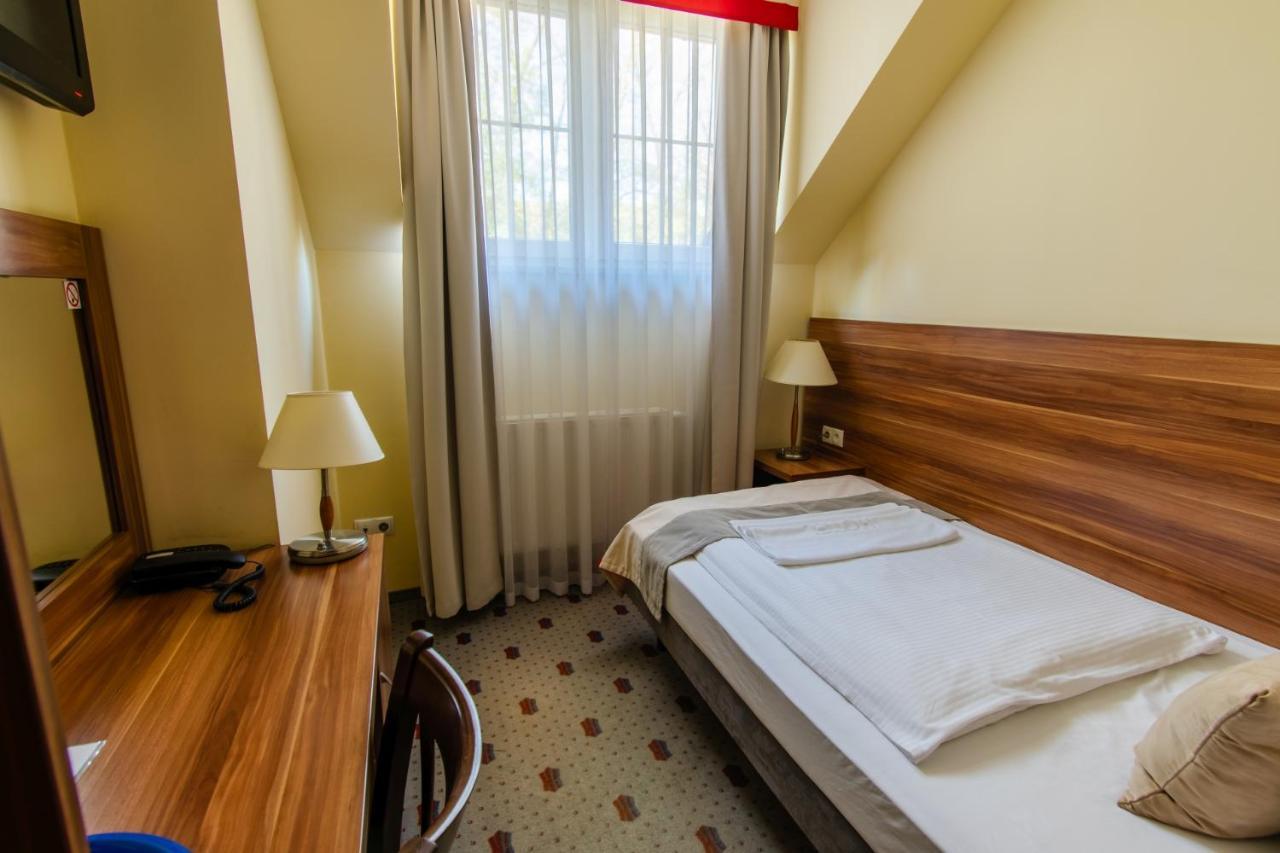 Zajazd U Dziadka Opole Dış mekan fotoğraf